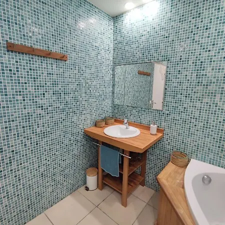 La Vigneronne Du 7 * Bouzigues